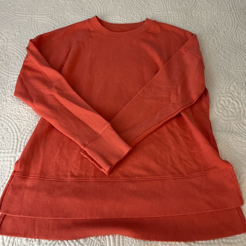 Time and Tru Coral Crewneck Sweater
